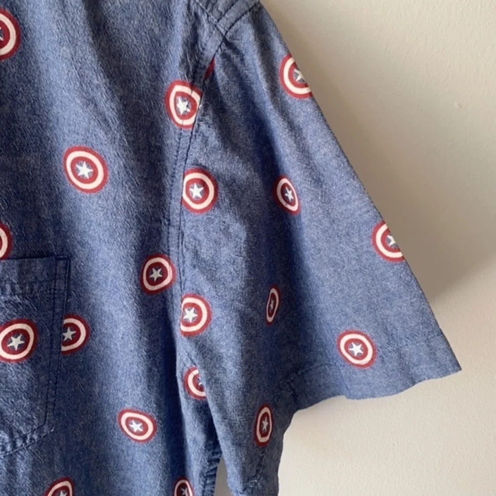 Marvel Captain America Casual Button Down Short Sleeves Chambray Shirt Sz L - Picture 4 of 10